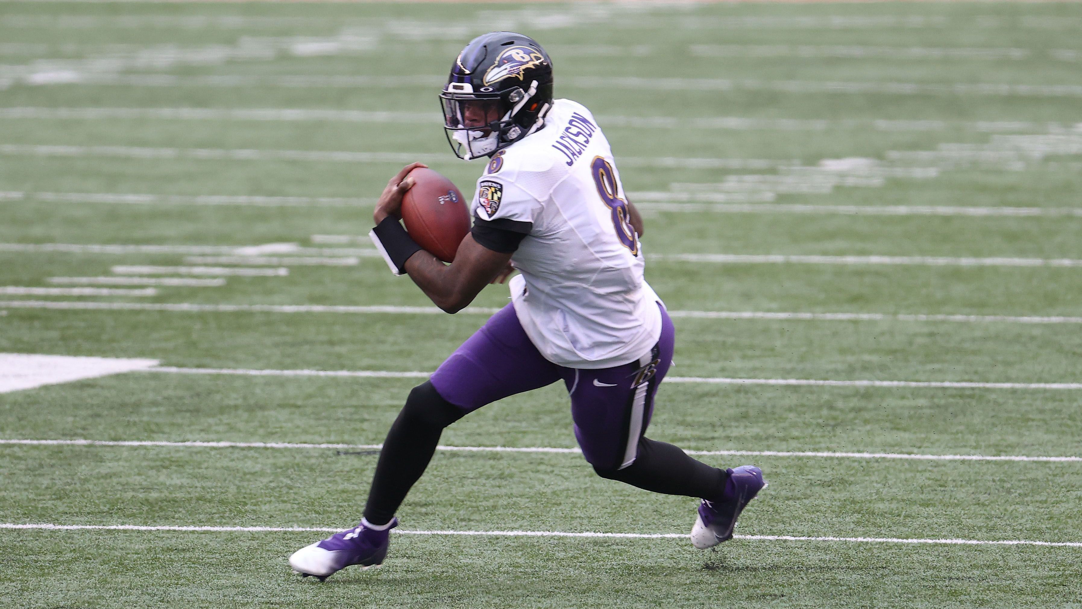 
                <strong>AFC Platz 3 - Baltimore Ravens</strong><br>
                Die Saison der Ravens war eine Achterbahnfahrt. Aber rechtzeitig zu den Playoffs ist das Team um Quarterback Lamar Jackson richtig in Fahrt gekommen.
              