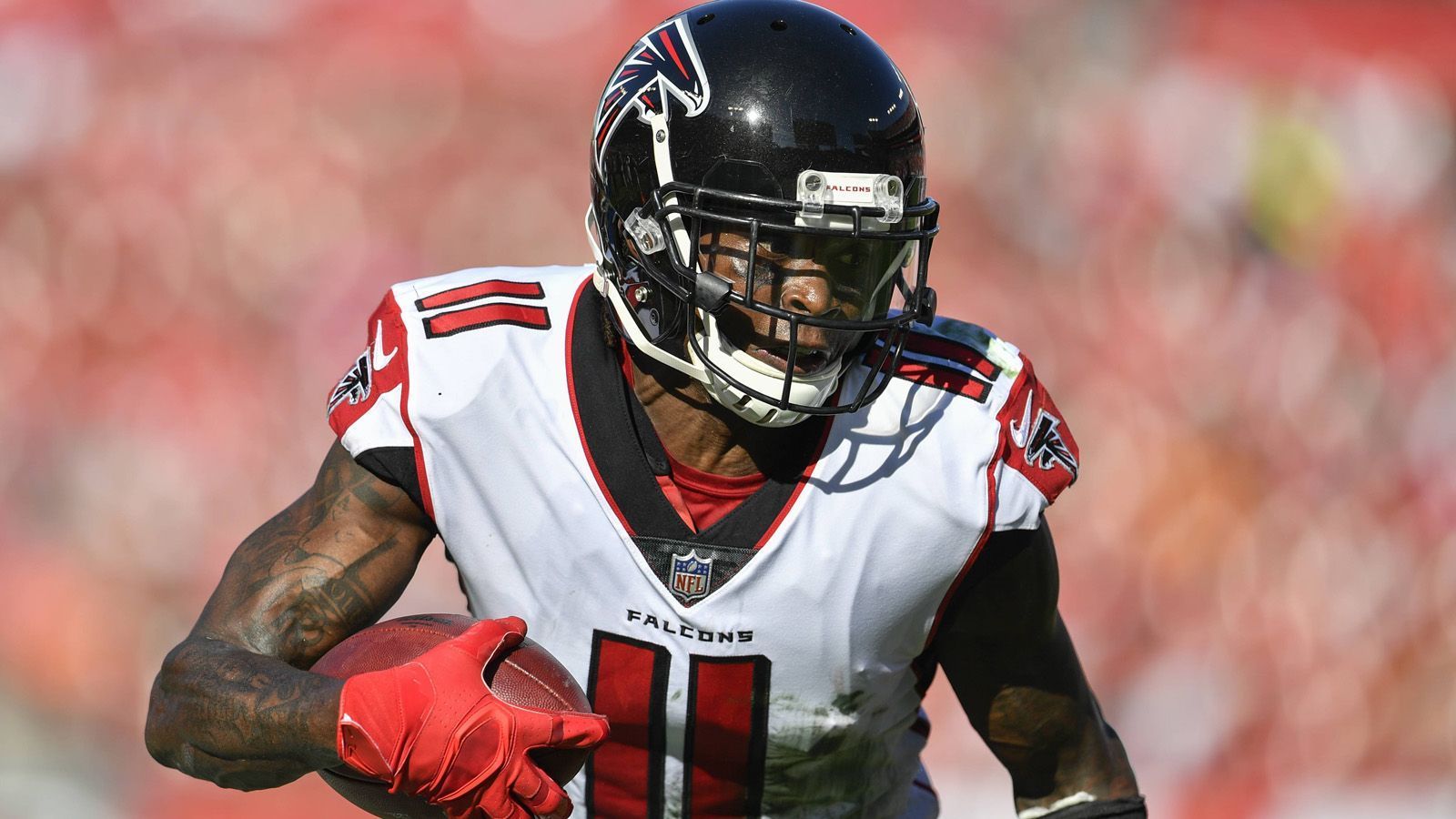 
                <strong>Platz 2: Julio Jones (Atlanta Falcons)</strong><br>
                Jahresgehalt: 22 Millionen US-DollarVertrag endet nach der Saison 2023
              