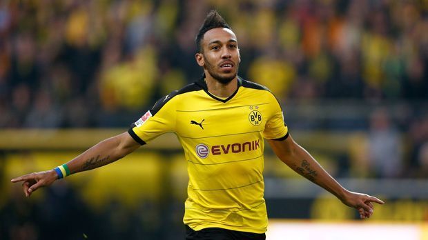 
                <strong>Pierre-Emerick Aubameyang</strong><br>
                Arsenal, Manchester United und auch Real Madrid - mit diesen Vereinen wurde Pierre-Emerick Aubameyang jüngst in Verbindung gebracht. Vor kurzem dementierte er eine Einigung mit den Königlichen selbst deutlich: "Bullshit!" Falls ein Wechsel doch im Sommer stattfinden sollte, würde sich der Gabuner in die lange Reihe von Stürmern einreihen, die den BVB nach wenigen Jahren schon wieder verlassen haben. ran.de zeigt, welche Spieler gemeint sind.
              