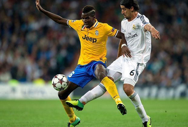 
                <strong>Juventus Turin: Paul Pogba</strong><br>
                Ein Juwel mit schier unerschöpflichem Talent: Der 20 Jahre alte Franzose ist schnell, athletisch, trickreich und gilt als kommender Superstar. Pogba kann zentral und auf der Außenbahn spielen.
              