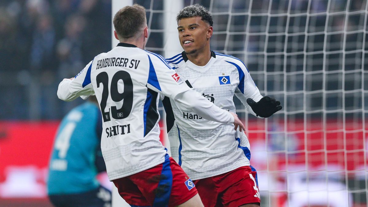 Hamburger SV v 1. FC Köln - Second Bundesliga