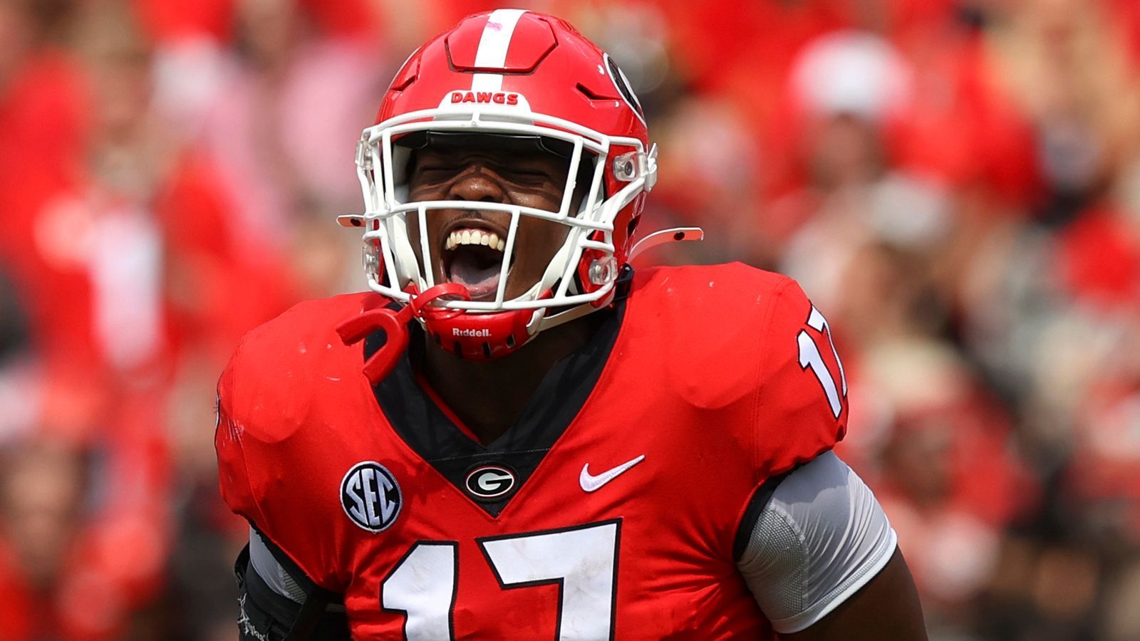
                <strong>18. Pick: TRADE 6 - Las Vegas Raiders - Nakobe Dean, LB, Georgia</strong><br>
                Auch die Las Vegas Raiders traden hoch, die Philadelphia Eagles geben dafür ihren zweiten Erstrundenpick ab und erhalten Gegenwert in kommenden Drafts. Las Vegas verstärkt an Position 18 mit Linebacker Nakobe Dean die eigene Defense.
              