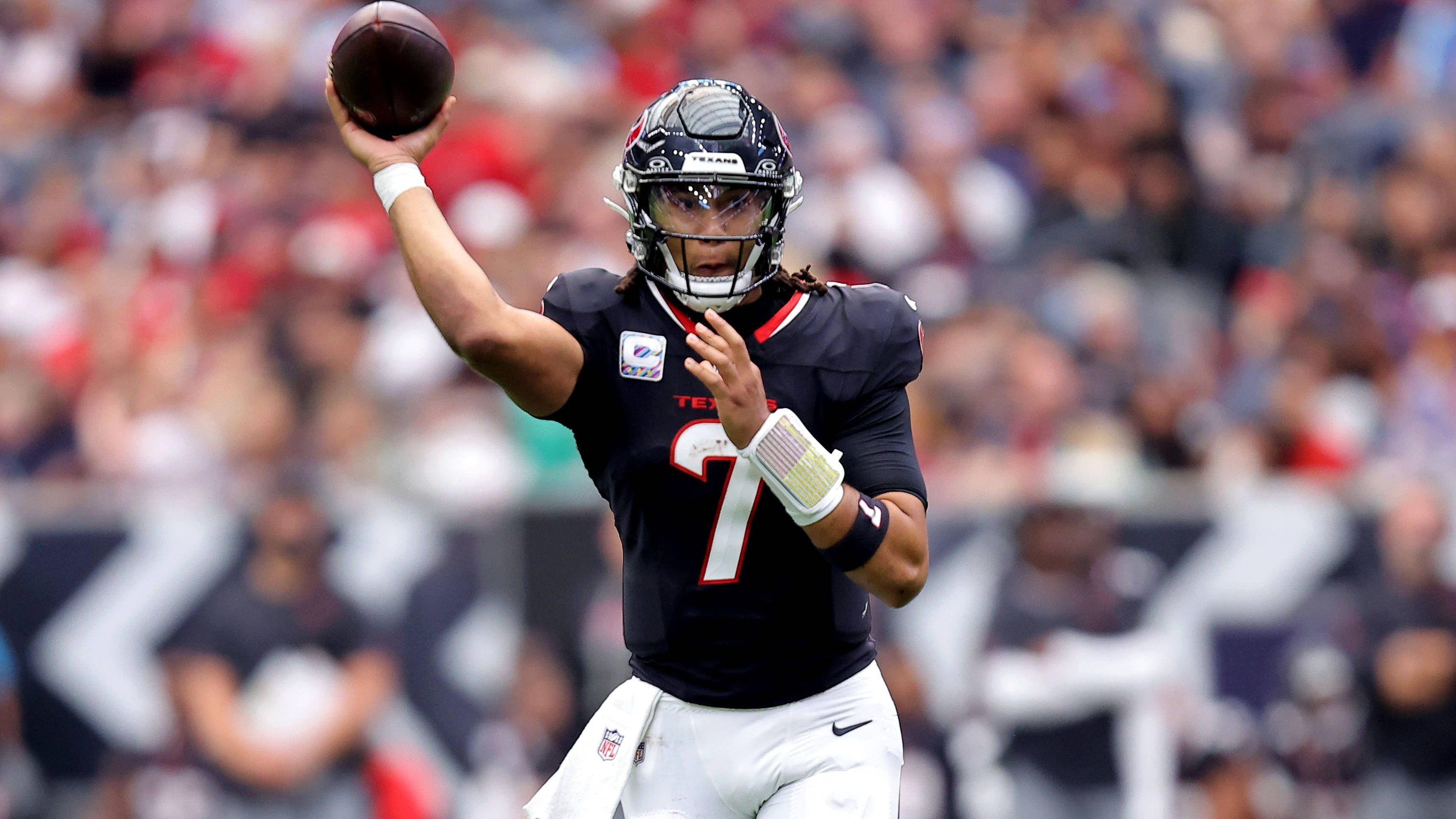 <strong>Houston Texans</strong><br>• Starter: C.J. Stroud (im Bild)<br>• Backup: Davis Mills, Graham Mertz (Rookie)