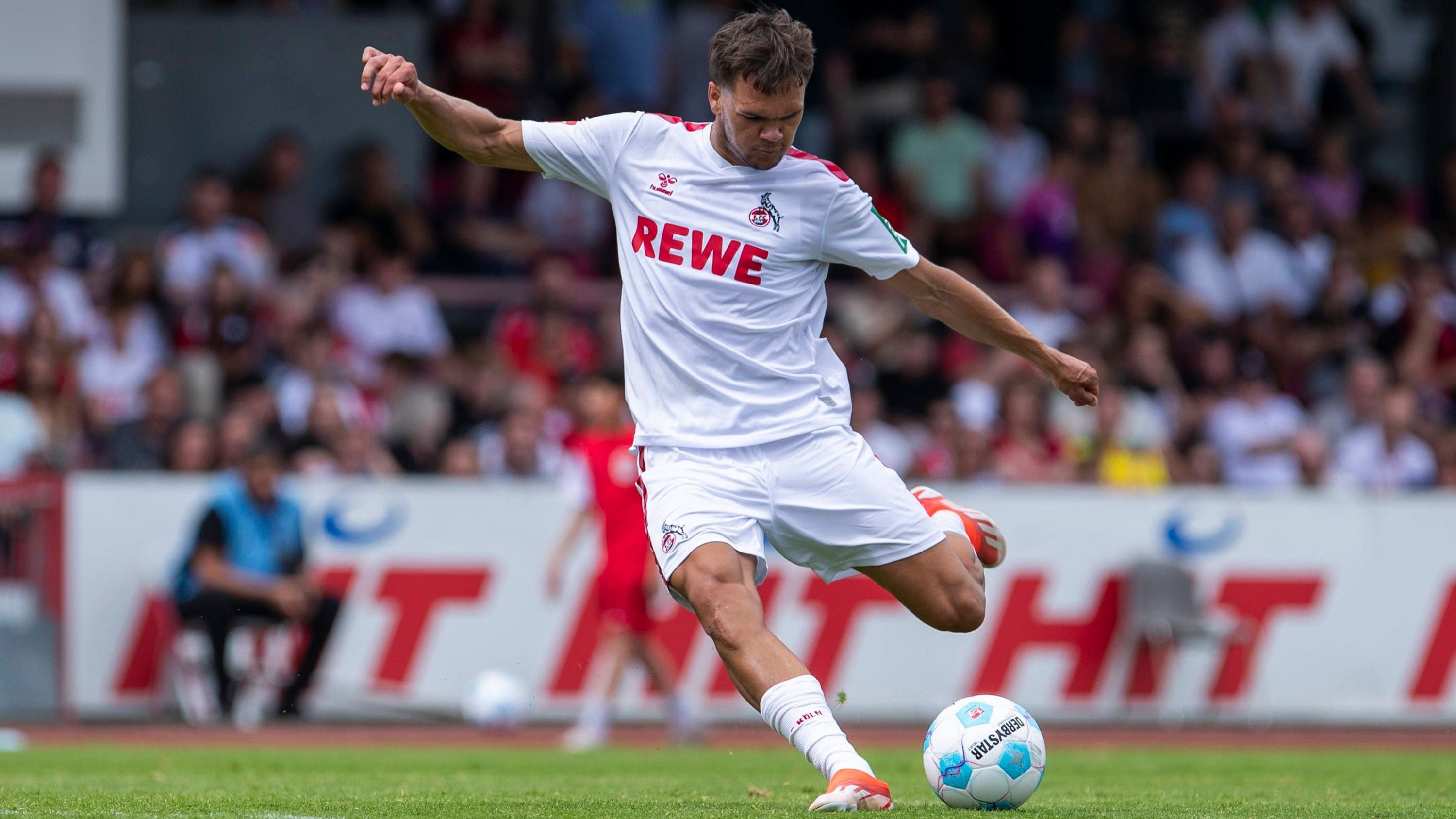 <strong>Linker Verteidiger: Max Finkgräfe</strong><br>Team: 1. FC Köln<br>Marktwert: 6 Millionen Euro