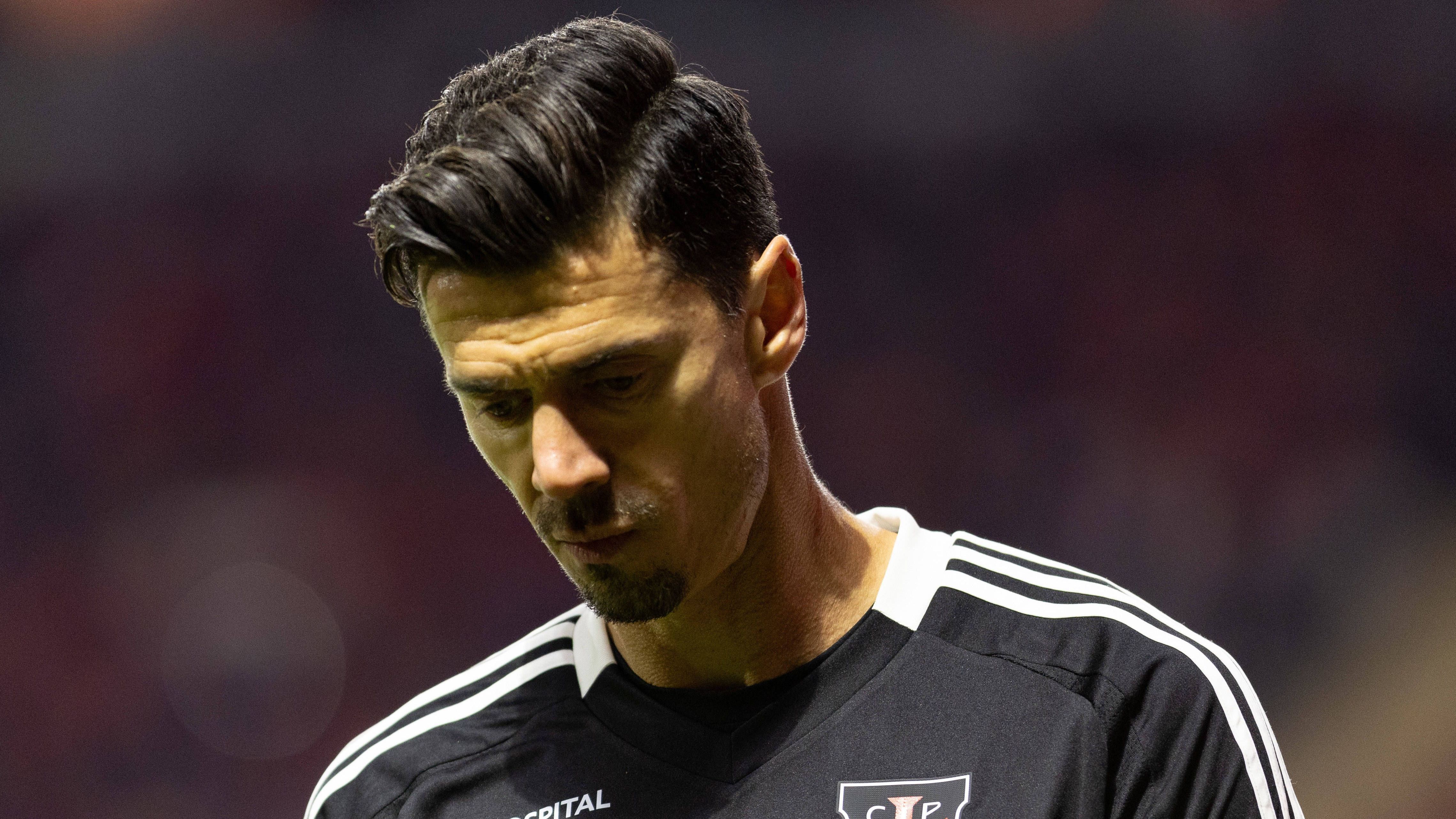 <strong>Jose Fonte (41 Jahre, Casa Pia)</strong><br>Alter: 41 Jahre<br>Position: Innenverteidiger<br>Frühere Klubs: SC Braga, OSC Lille, Dalian Professional, West Ham United, Crystal Palace, FC Southampton, Benfica Lissabon, CF Estrela, Pacos Ferreira, Vitoria Setubal, Felgueiras, Sporting Lissabon