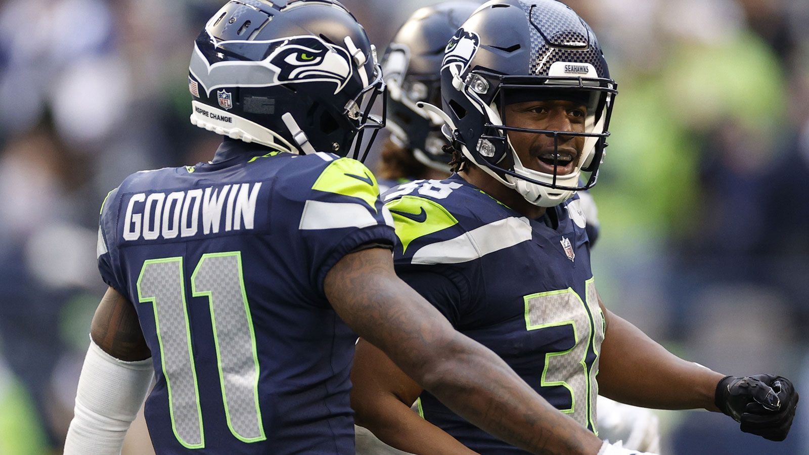 
                <strong>Noch im Playoff-Rennen in der NFC: Seattle Seahawks (7-8)</strong><br>
                &#x2022; Week 17: vs Jets<br>&#x2022; Week 18: vs Rams<br>
              