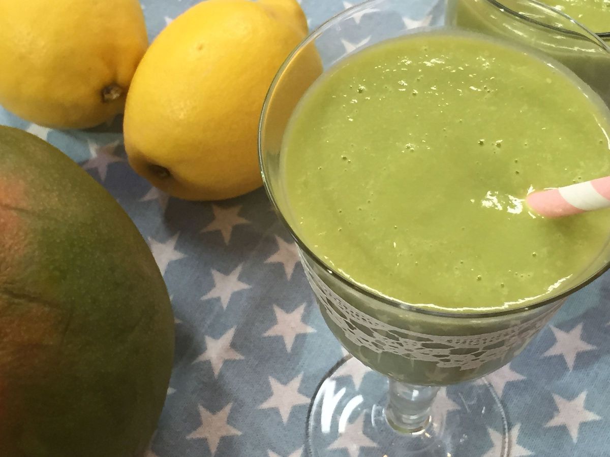 Mango-Apfel-Smoothie-mit-Avocado1