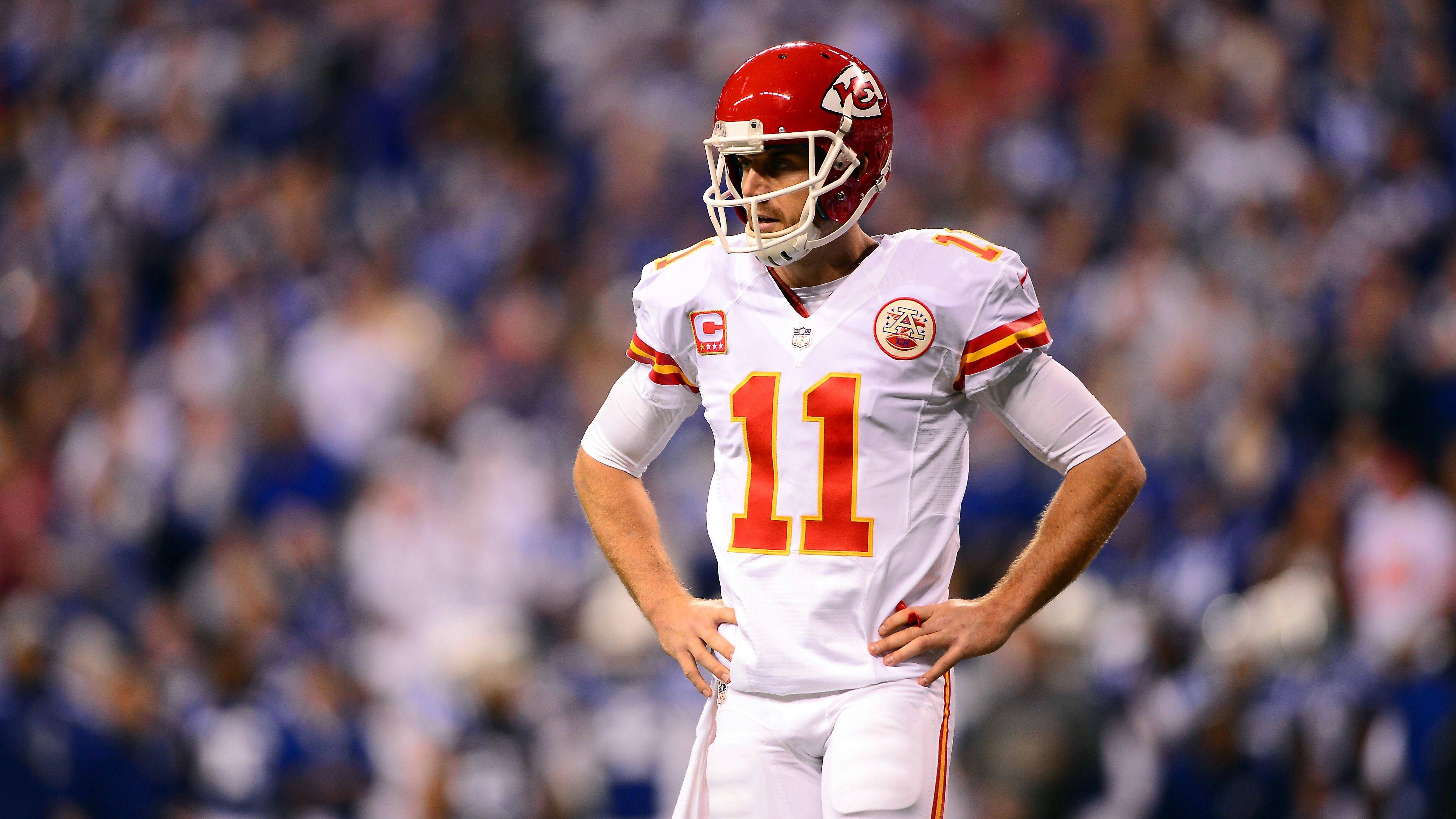 <strong>Alex Smith (Kansas City Chiefs)</strong><br>Am 15. Dezember 2013 beim 56:31-Sieg über die Oakland Raiders: 17 Completions für 287 Yards bei 20 Versuchen, 5 Touchdowns.