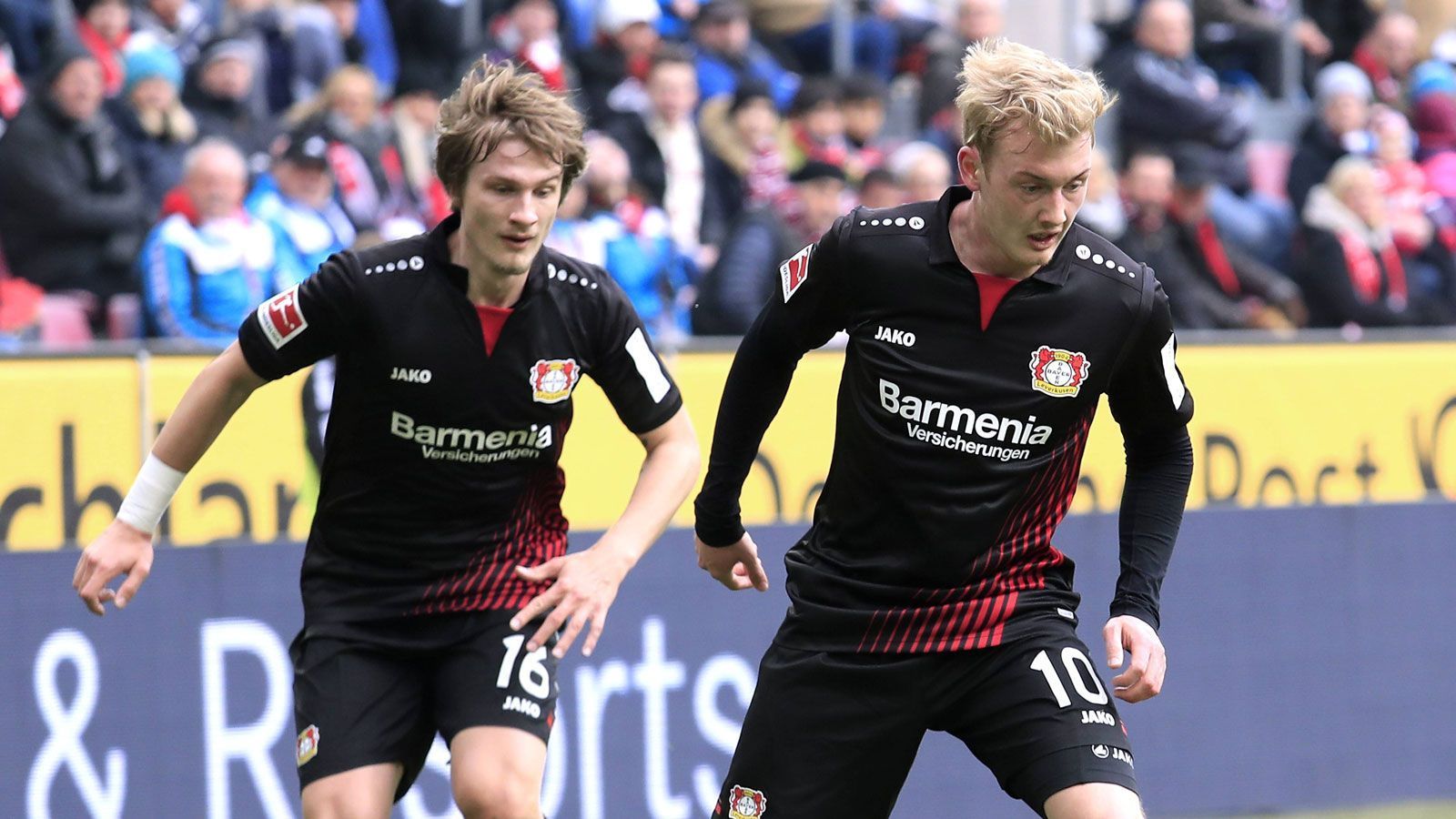 
                <strong>Bayer Leverkusen: zwei WM-Spieler</strong><br>
                Julian Brandt (Deutschland), Tin Jedvaj (Kroatien)
              