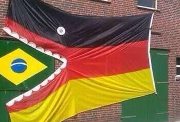 
                <strong>Deutschland gewinnt</strong><br>
                "When banners attack!"
              