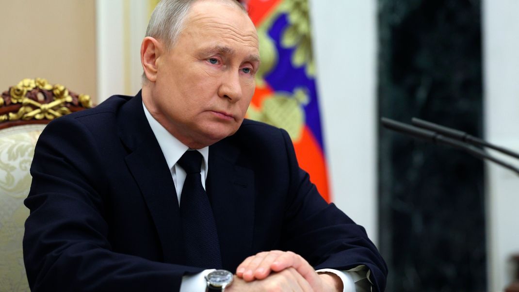 Russischer Präsident Putin droht der Ukraine erneut.