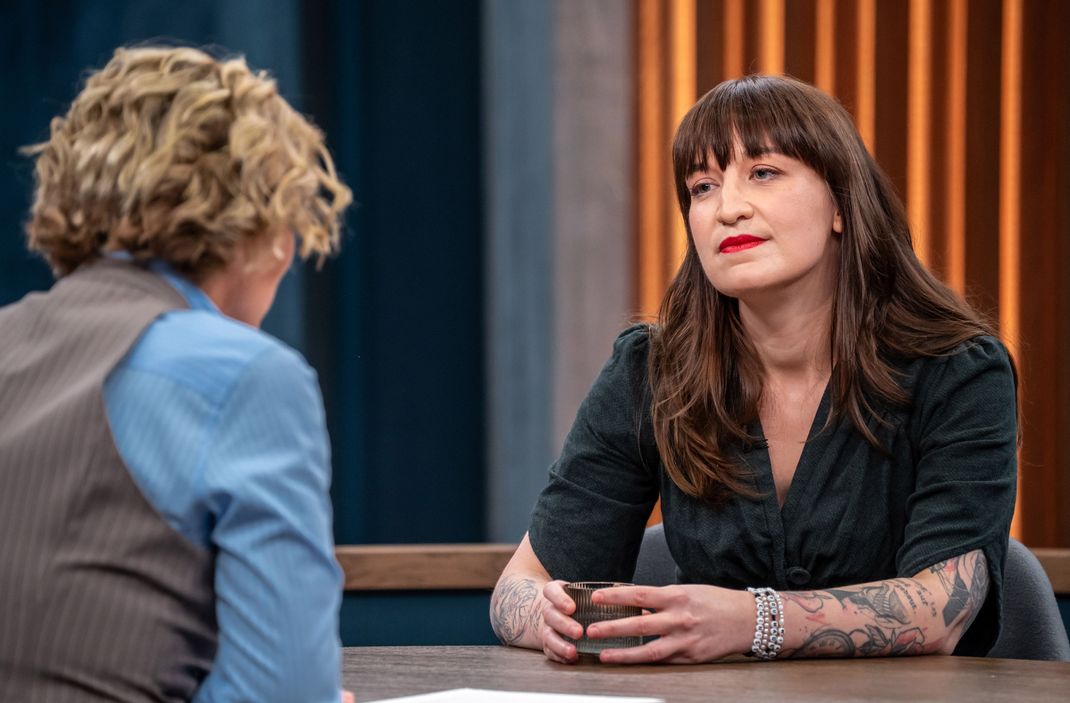 Heidi Reichinnek (rechts) war zu Gast im ARD-Talk "Caren Miosga".