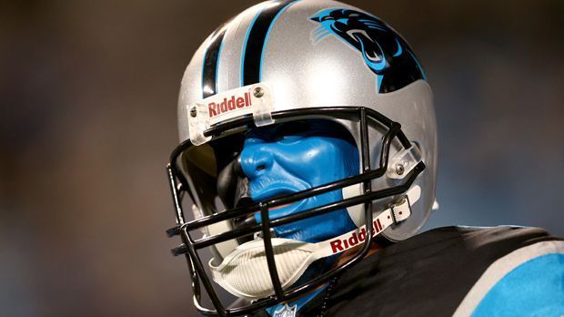 
                <strong>Carolina Panthers</strong><br>
                Outet sich hier ein Mitglied der Blue Man Group als Fan der Panthers?
              