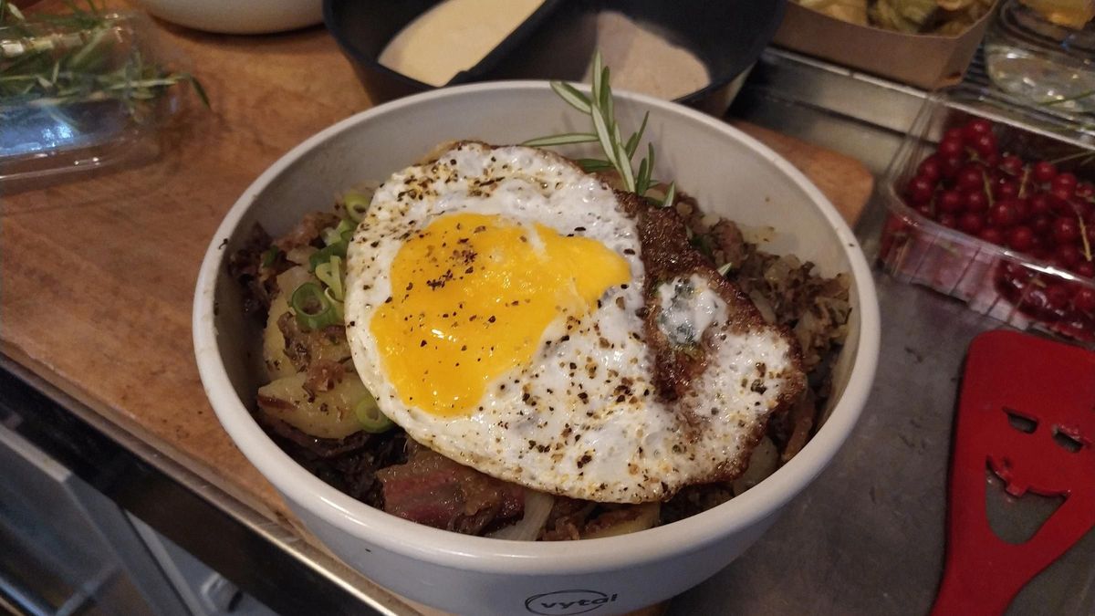 Tiroler Gröstl mit Ei