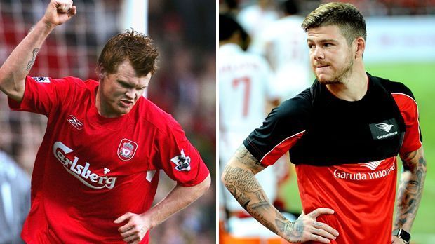 
                <strong>Linker Verteidiger: John Arne Riise vs. Alberto Moreno.</strong><br>
                Linker Verteidiger: John Arne Riise vs. Alberto Moreno. Ein ungleiches Duell. Der Norweger ist 2005 deutlich robuster und schussgewaltiger als Moreno. Der pfeilschnelle Spanier würde dafür jedes Laufduell gewinnen. Moreno verliert im Moment trotzdem (noch) gegen den linken Hammer. Vorteil Riise - 2005 vs. 2015: 5:2.
              