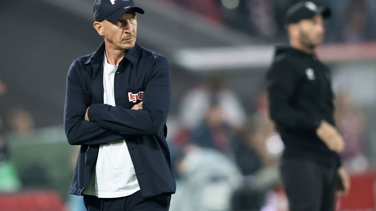 1. FC Köln v SSV Jahn Regensburg - Second Bundesliga