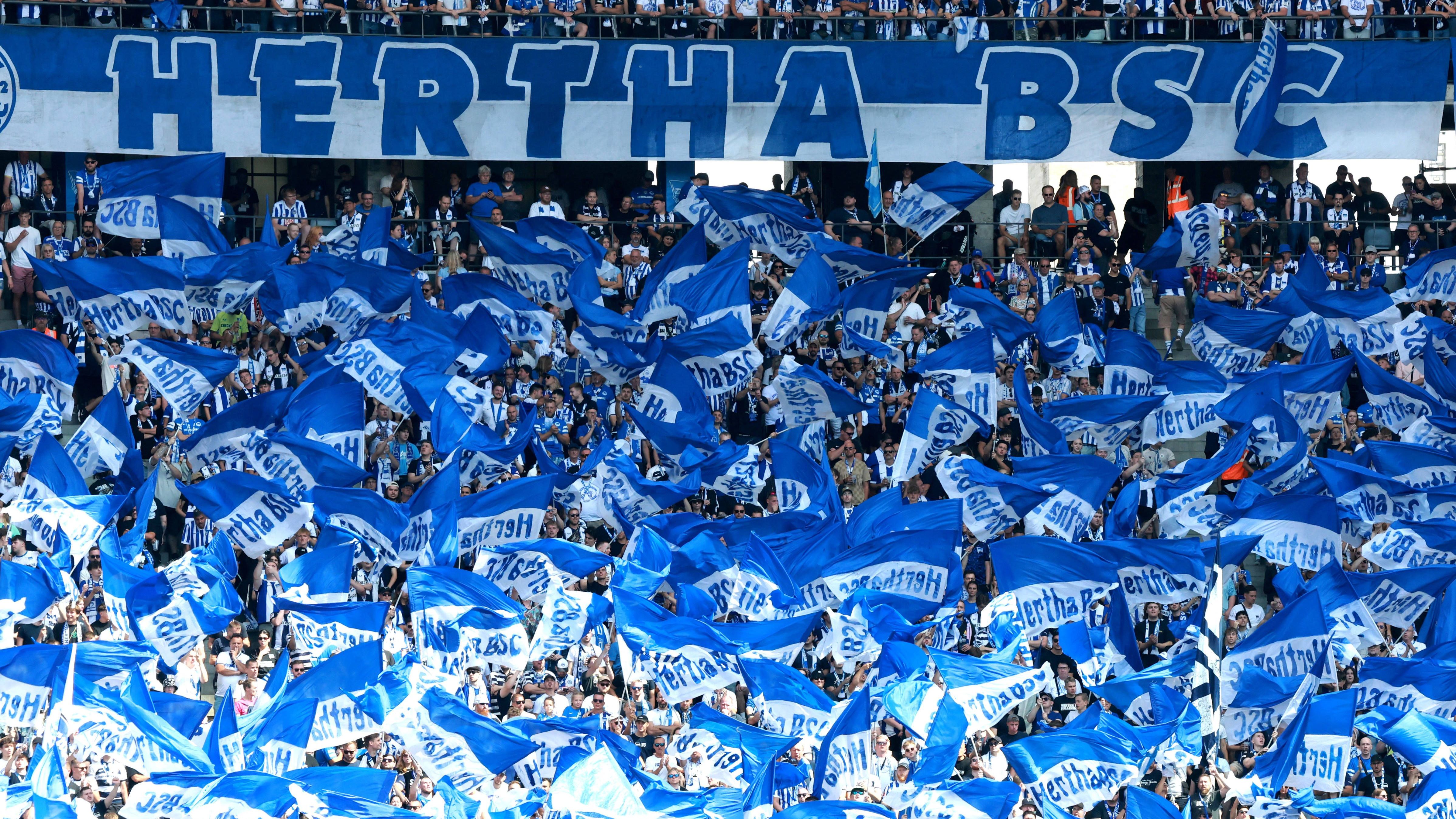 <strong>Hertha BSC</strong><br>Bier: 5,20 Euro<br>Wurst: 4,50 Euro