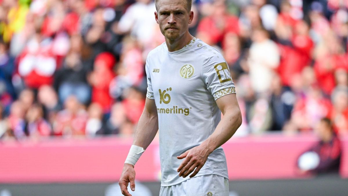 Andreas Hanche-Olsen bleibt bis 2028 in Mainz