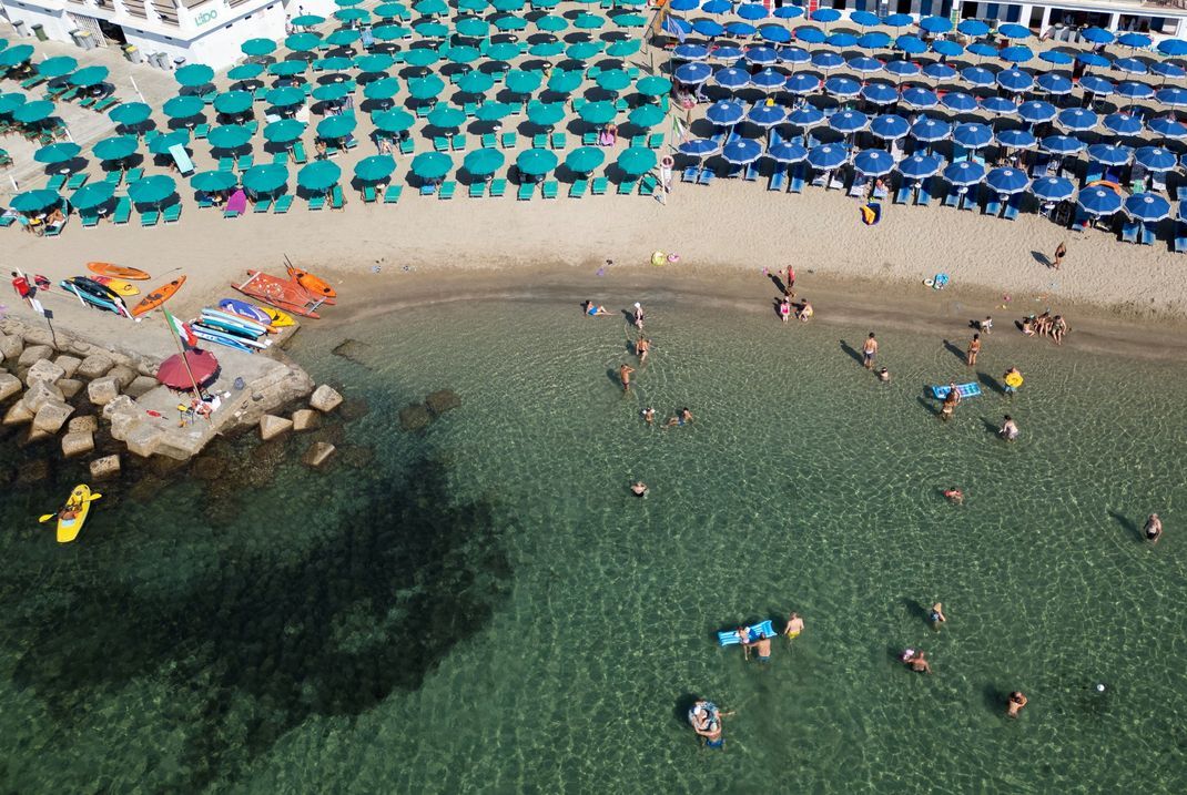 Die Urlaubssaison steht vor der Tür. Aber aufgepasst: Bei der Buchung sollte man einige wichtige Punkte beachten.