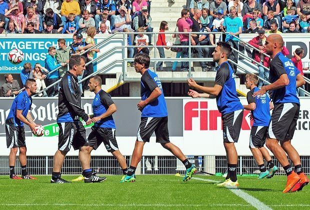 
                <strong>Erste Trainingseinheit beim SCP</strong><br>
                Zum Auftakt der Vorbereitung führt der SC Paderborn eine Trainingseinheit in der Benteler-Arena durch.
              