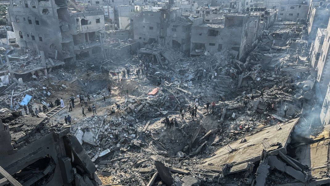 Eine Mehrheit der Deutschen fühlt sich durch den Gaza-Krieg unsicher. Foto: Fadi Wael Alwhidi/dpa +++ dpa-Bildfunk +++