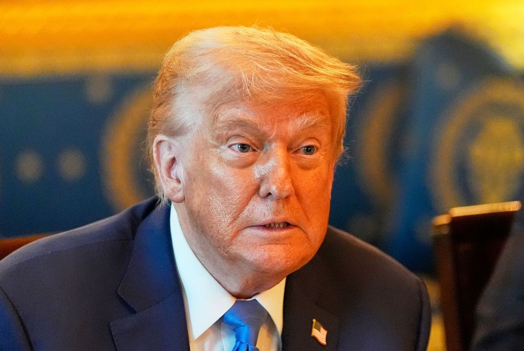 Donald Trump kündigte an, wieder Waffen nach Kiew zu schicken.