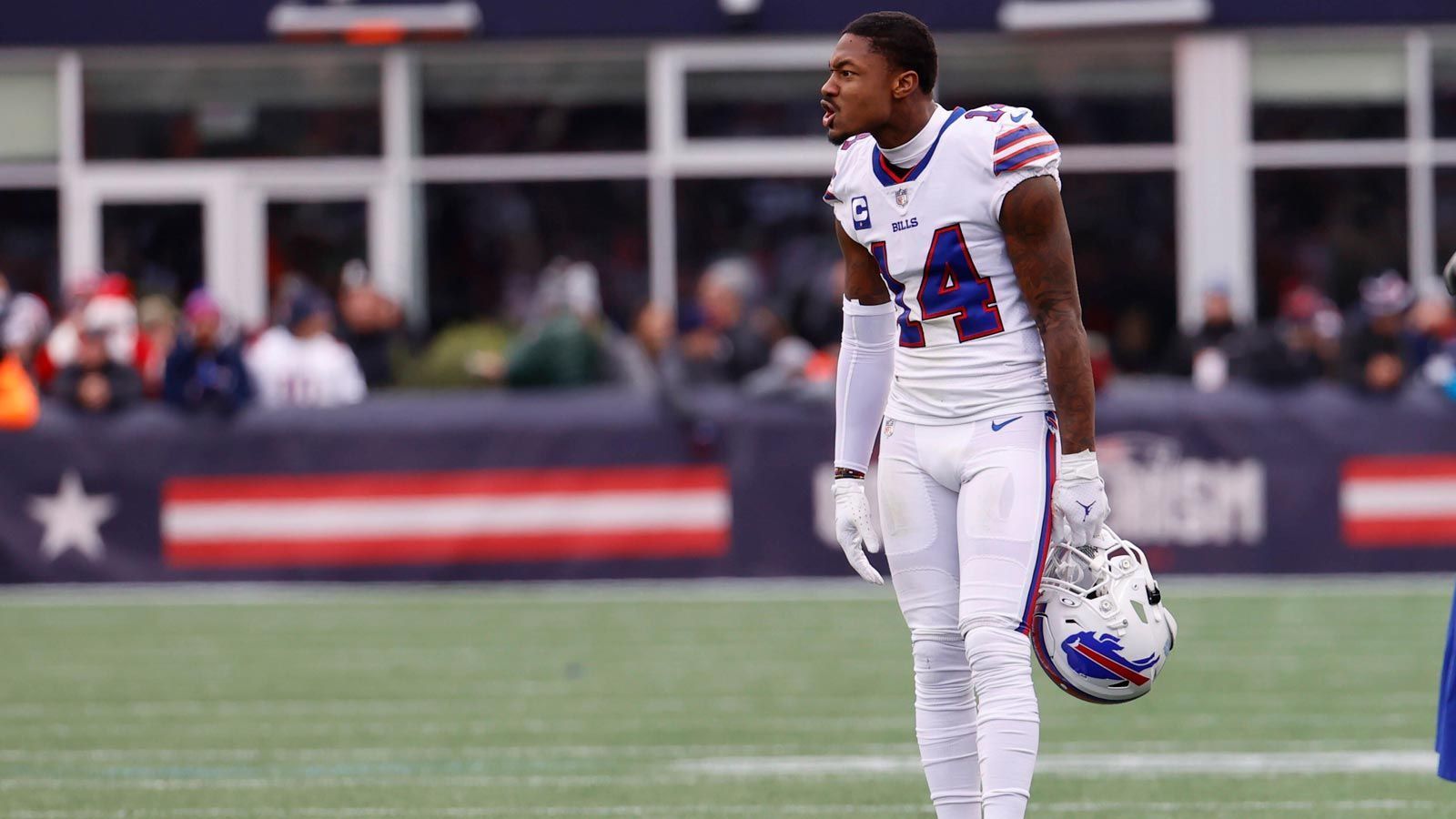
                <strong>Stefon Diggs (Buffalo Bills) </strong><br>
                &#x2022; 658.333 US-Dollar, wenn er über 100 Receptions erreicht (zurzeit 94) - <br>&#x2022; 658.333 US-Dollar, wenn er über 1.375 Receiving Yards erreicht (zurzeit 1.144)<br>
              