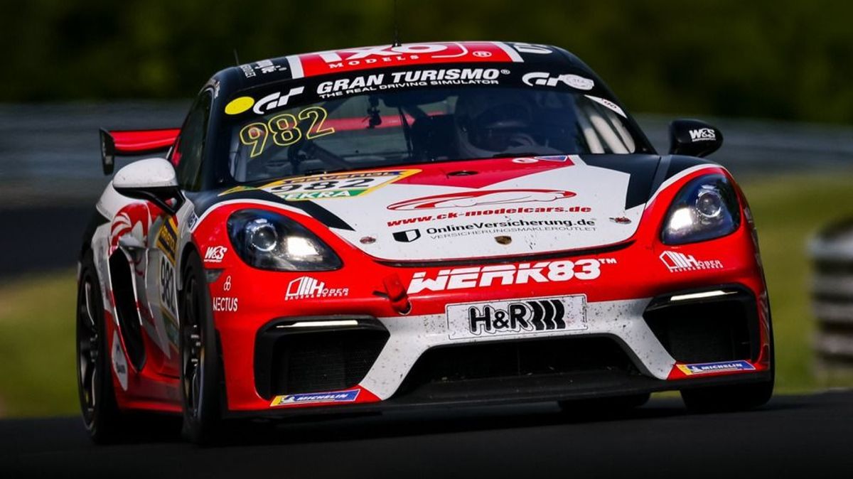 Auf einem solchen Porsche 718 Cayman GT4 CS wird Max Verstappen Nordschleife fahren - aber mit weniger Leistung