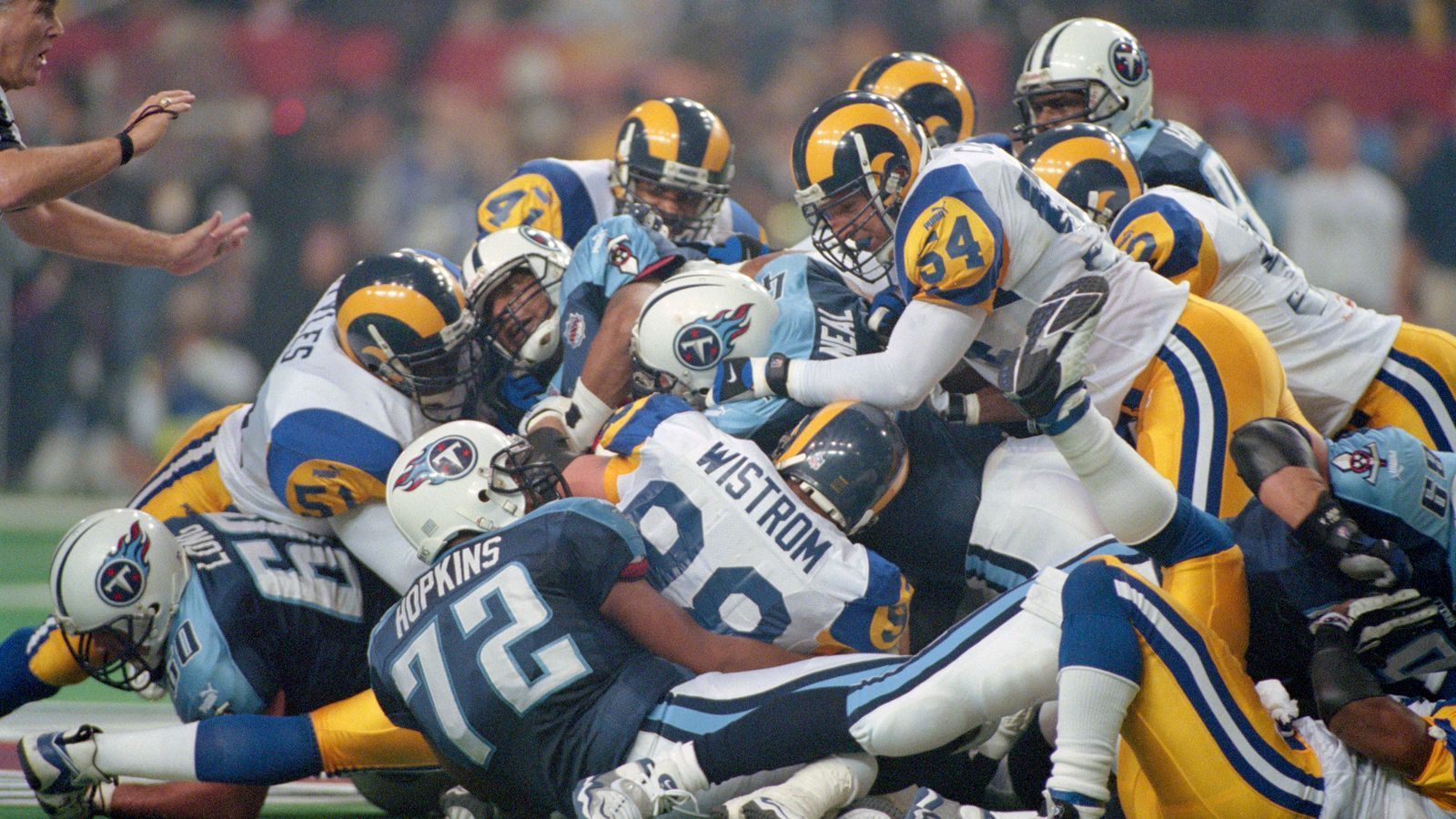 <strong>Super Bowl XXXIV</strong><br>
                St. Louis Rams -&nbsp;Tennessee Titans 23:16 (30. Januar 2000)<br>Stadion:&nbsp;Georgia Dome (Atlanta)
