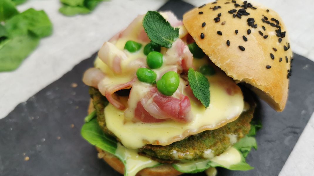 Spargel-Pattie Burger