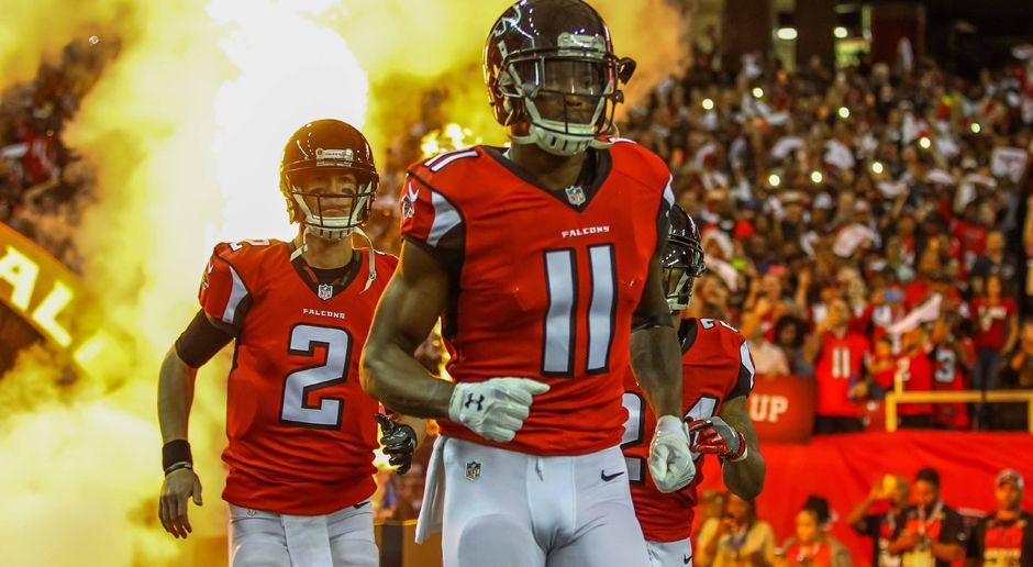 
                <strong>Power Ranking vor den Championship Games</strong><br>
                Platz 2 - Atlanta Falcons: Was für ein Statement! In den Divisional Playoffs sollte die Legion of Boom der Seattle Seahawks ein echter Härtetest für die Falcons-Offense um Quarterback Matt Ryan werden. Doch Atlanta stürmte nicht zuletzt dank exzellentem Play-Calling von Offensive Coordinator Kyle Shanahan über Seattle hinweg. Kein Wunder, dass Shanahan inzwischen heißer Kandidat auf den Posten als 49ers-Head-Coach ist. 
              