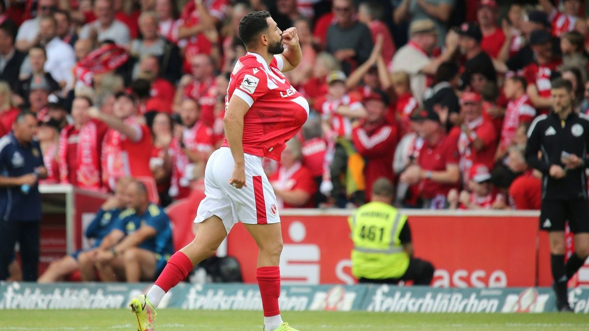 Babyjubel: Cigerci feiert das 1:0