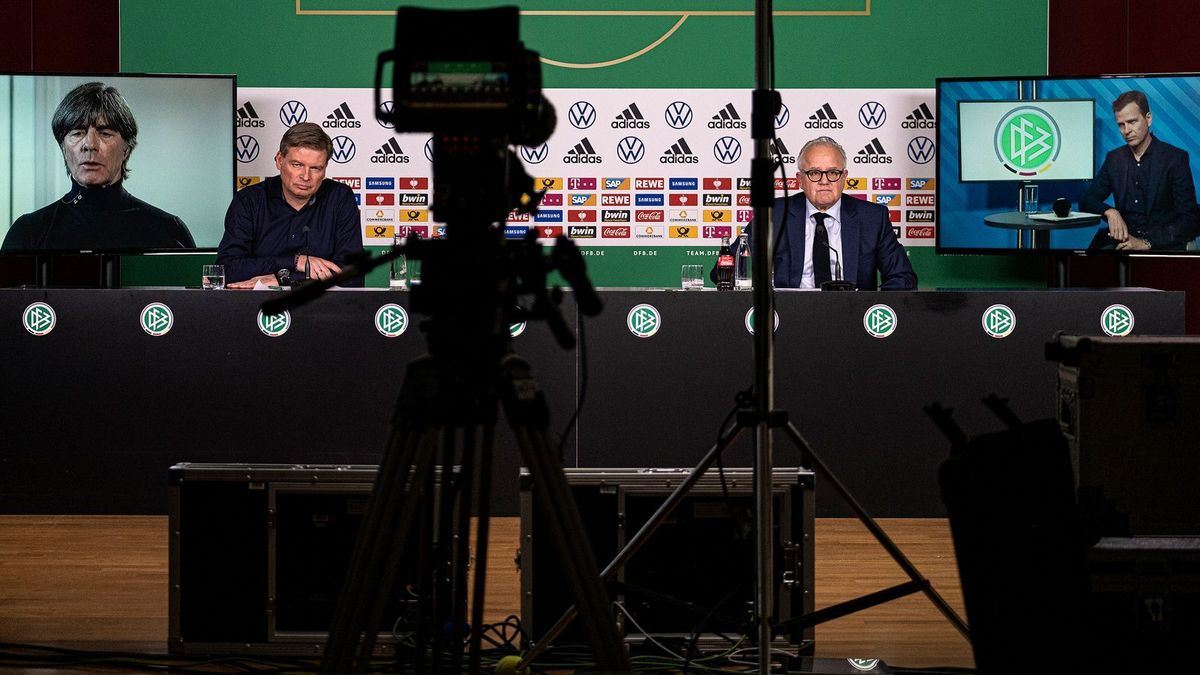 Keller soll Löw zur Vertragsauflösung gedrängt haben