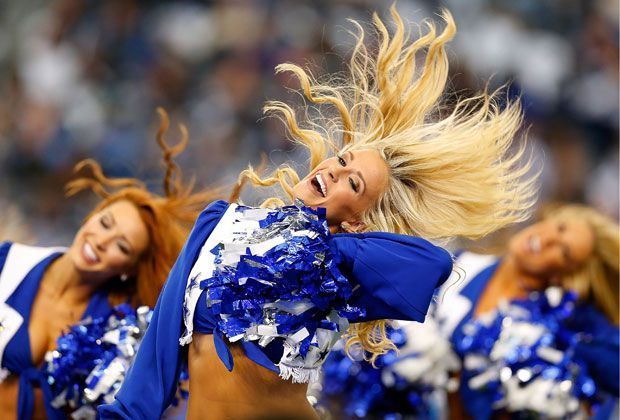 
                <strong>Dallas Cowboys vs. Detroit Lions</strong><br>
                Auch die Dallas-Cheerleader leisteten wieder ganze Arbeit und freuten sich über den Sieg ihrer Cowboys.
              