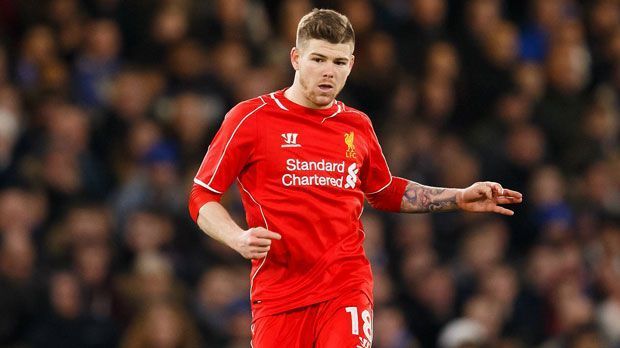 
                <strong>Alberto Moreno (FC Liverpool)</strong><br>
                Alberto Moreno (FC Liverpool): Der Spanier soll Reals absoluter Wunschspieler sein. Moreno wuchs in der Jugend vom FC Sevilla zum Profi heran, ehe es ihn im Sommer 2014 auf die Insel zog. Klopps 23-jähriger Verteidiger hat derzeit einen Marktwert von 15 Millionen Euro - für Madrid ein machbares Geschäft.
              