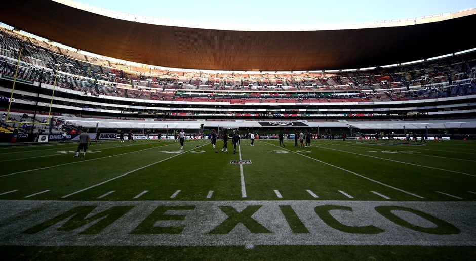 
                <strong>Mexiko-Spiel steht fest</strong><br>
                Mexiko-Spiel steht fest: Zum zweiten Mal in Folge dürfen die Oakland Raiders ins südliche Nachbarland der USA, um dort im Aztekenstadion von Mexiko City anzutreten. In diesem Jahr geht es für die Raiders in Mexikos Hauptstadt gegen die New England Patriots. Das Spiel wird in Week 11, am 19. November stattfinden. In der Vorsaison waren die Houston Texans der Gegner der Raiders. Es wird erst das dritte NFL-Spiel der Regular Season in Mexiko sein, das erste gab es 2005.
              