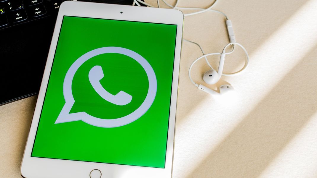 Das Warten hat ein Ende - ab sofort kann per WhatsApp auf dem iPad getextet werden.
