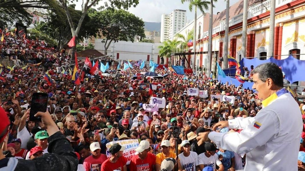 Unterstützer von Nicolás Maduro in Caracas.