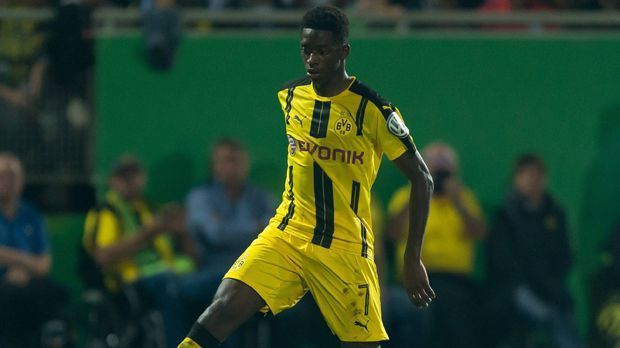 
                <strong>Gewinner: Ousmane Dembele</strong><br>
                Bei ihm war der BVB sogar ausnahmsweise mal schneller als der FC Bayern. Und das zahlt sich offenbar noch schneller aus als erhofft. Denn der Franzose ist trotz der zahlreichen Zugänge im Zuge des Dortmunder Umbruchs der Gewinner der Vorbereitung. Mario Götze? Andre Schürrle? Dembele ist derjenie, der Trainer Thomas Tuchel, seine Mitspieler und die Fans begeistert. Tuchels Aussage, Dembele könne alles, sagt dann auch alles.
              