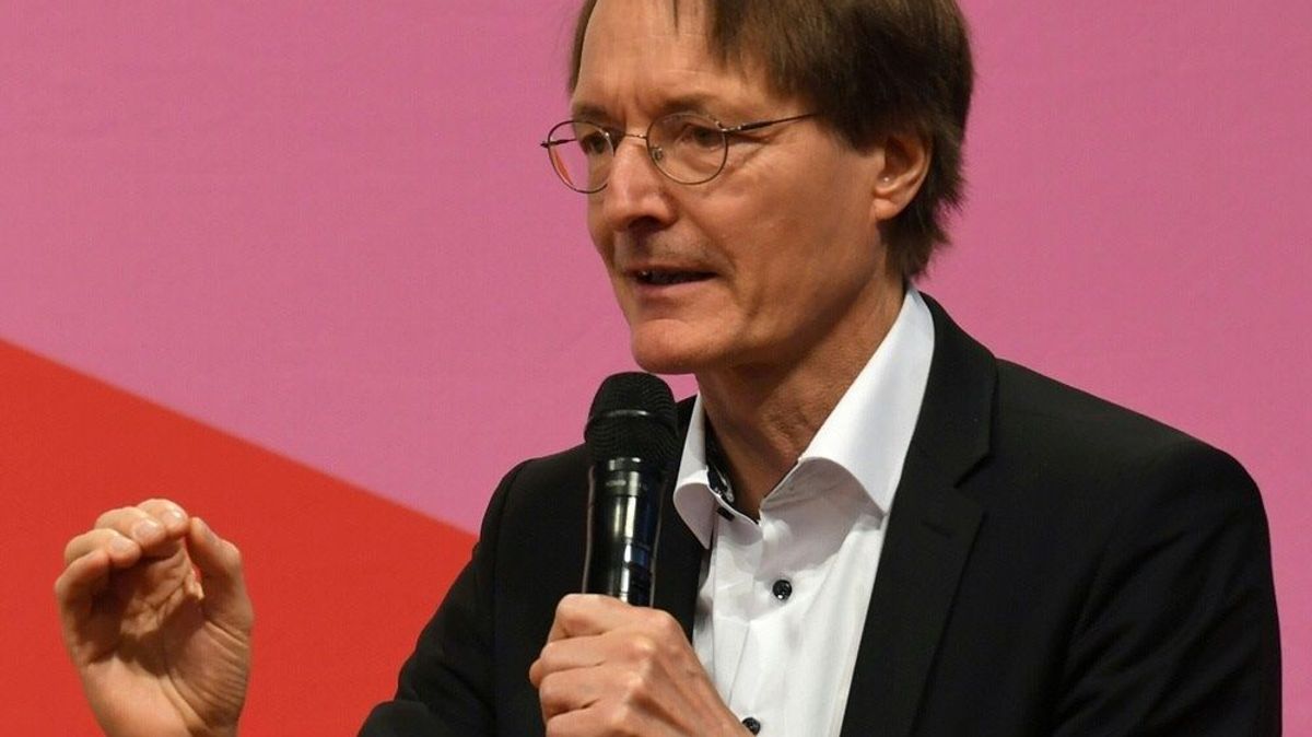 Karl Lauterbach hält EM-Absage für wahrscheinlich