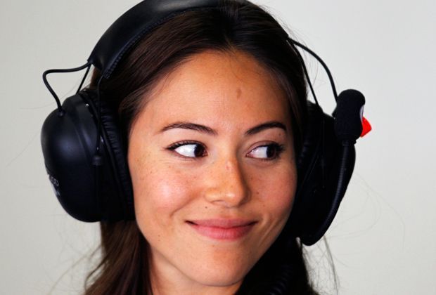 
                <strong>Jessica Michibata</strong><br>
                Macht sie ihre natürliche Schönheit so sexy?
              