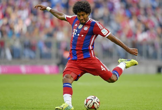 
                <strong>Dante: von Borussia Mönchengladbach zum FC Bayern</strong><br>
                Er gehört zum Kreis derjenigen, die die Fohlen in Richtung Bayern verließen. Früher bei Borussia Mönchengladbach beliebt, wird er heute von den Fans im Stadion verpöhnt.
              