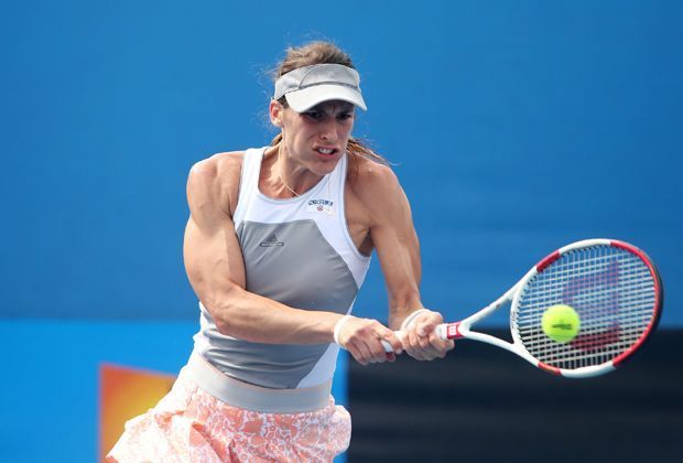 
                <strong>Andrea Petkovic</strong><br>
                Andrea Petkovic musste in dieser Saison bislang zwar nur Erstrunden-Niederlagen einstecken, doch aufgrund ihrer immer starken Auftritte im Fed-Cup-Team hat sich die Darmstädterin diese Nominierung verdient. Ob sie das Vertrauen zurückzahlen kann?
              