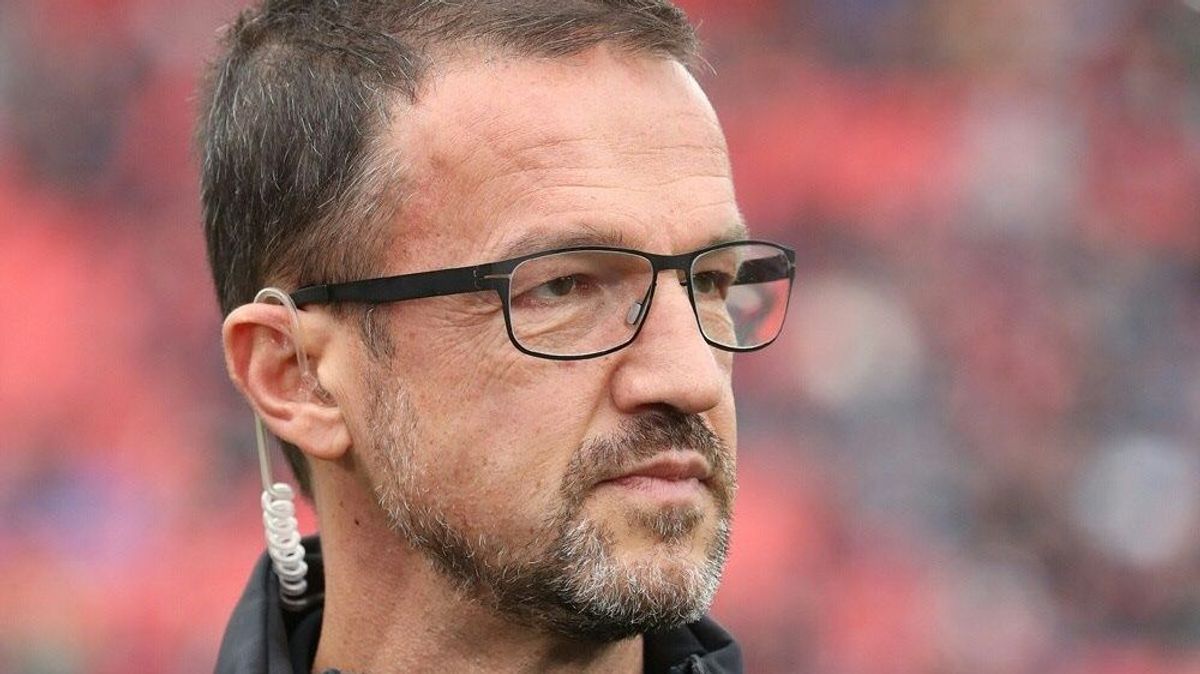 Fredi Bobic verteidigt  Bundesligapläne