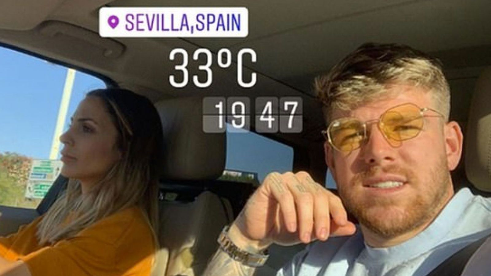 
                <strong>Alberto Moreno</strong><br>
                Alberto Moreno ließ sich in seiner Heimatstadt Sevilla von seiner Freundin herumkutschieren.
              