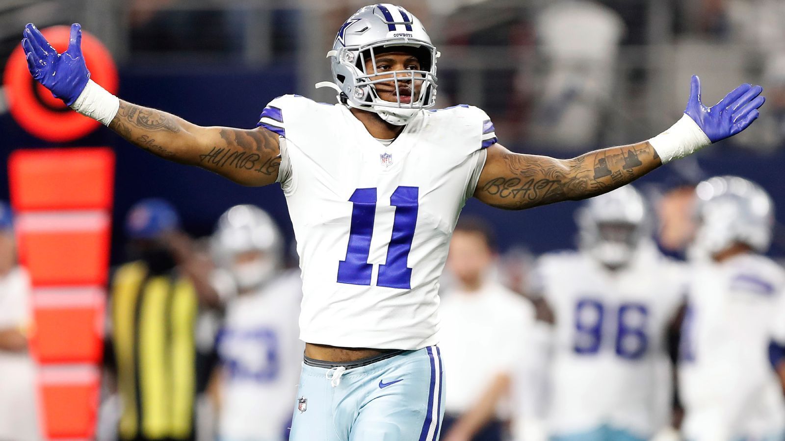 
                <strong>Defensive Rookie of the Year</strong><br>
                Die klarste Angelegenheit ist, nicht nur bei den Buchmachern, die Wahl des Defensive Rookie of the Year. So gut wie jeder Fan und Experte ist sich sicher, dass die Wahl nur auf Linebacker Micah Parsons von den Dallas Cowboys fallen kann. Seine Quote liegt bei -10.000. Heißt im Klartext: Um 100 Dollar mit dieser Wette zu verdienen, müsste man 10.000 Dollar setzen. Wenn ihr also 10.000 Dollar auf der hohen Kante habt, dann könnt ihr euch damit einfache 100 Dollar verdienen.
              