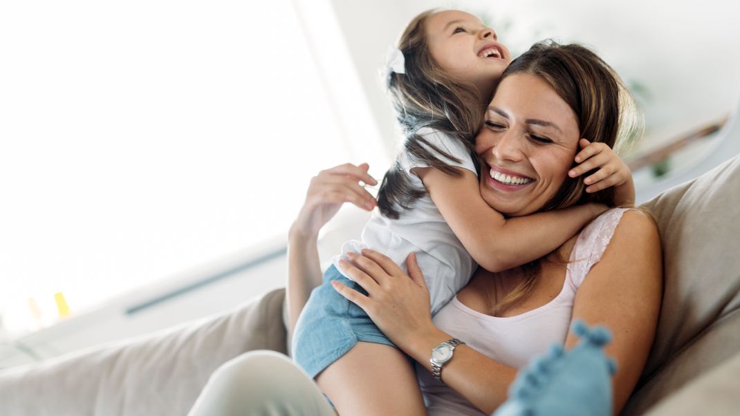 Trennungen lassen oftmals verletzte Kinder zurück - eine echte Herausforderung für Stiefmütter.