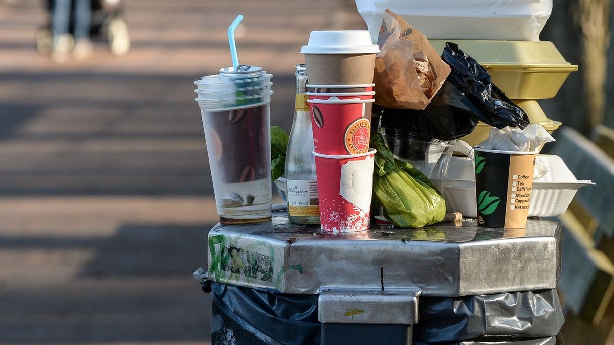 Verhandlungen über globalen Vertrag gegen Plastikverschmutzung