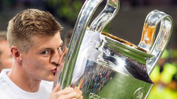 
                <strong>Toni Kroos</strong><br>
                Anzahl der Champions-League-Titel: 2Vereine: FC Bayern München (2013), Real Madrid (2016)
              