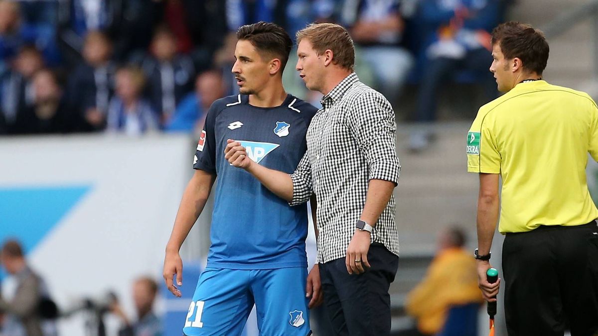 Fussball 1. Bundesliga: TSG 1899 Hoffenheim - FC Bayern München, 3. Spieltag am 09.09.2017 in der Wirsol Rhein Neckar Arena, xmdx, Benjamin HUEBNER HÜBNER (21, 1899 Hoffenheim), Julian NAGELSMANN (...